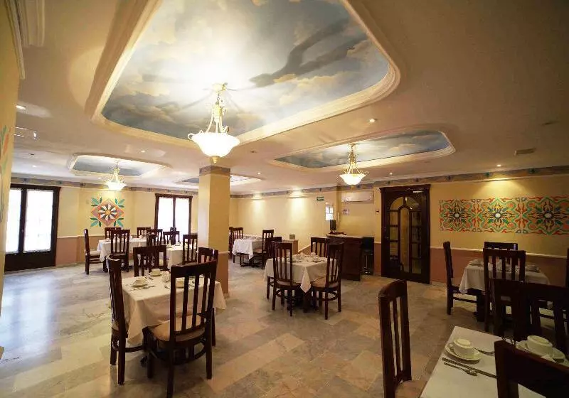 酒店 Francis Drake