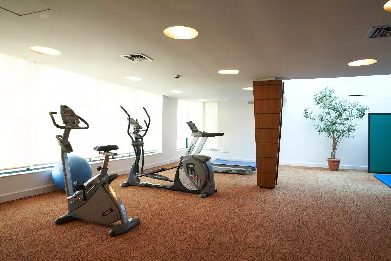 Отель Leziria Parque