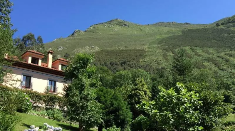 هتل روستایی La Bahua