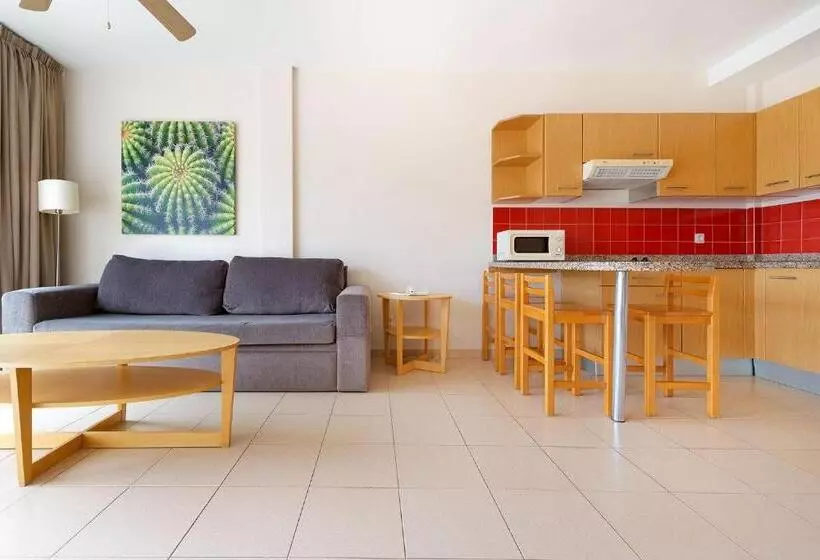 Servatur Altamadores