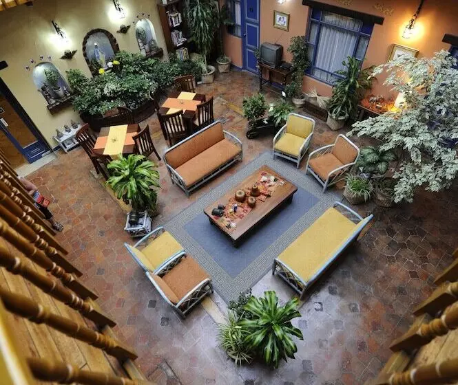 فندق فئة نجمة واحدة Posada Del Angel