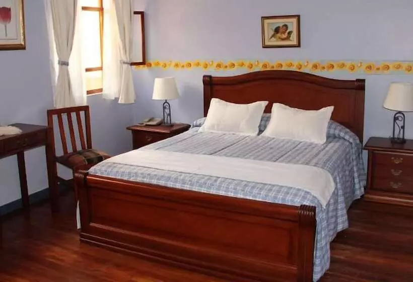 فندق فئة نجمة واحدة Posada Del Angel