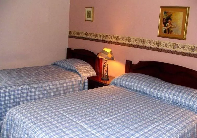 فندق فئة نجمة واحدة Posada Del Angel