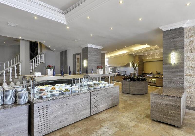 Ladonia Hotels Adakule