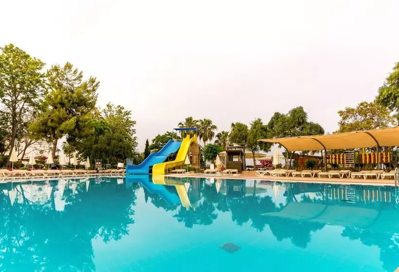 Отель Armas Green Fugla Beach