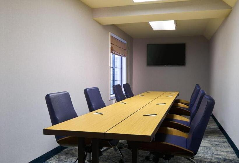 فندق Courtyard San Diego Old Town