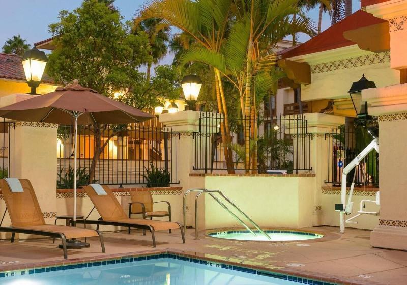 فندق Courtyard San Diego Old Town