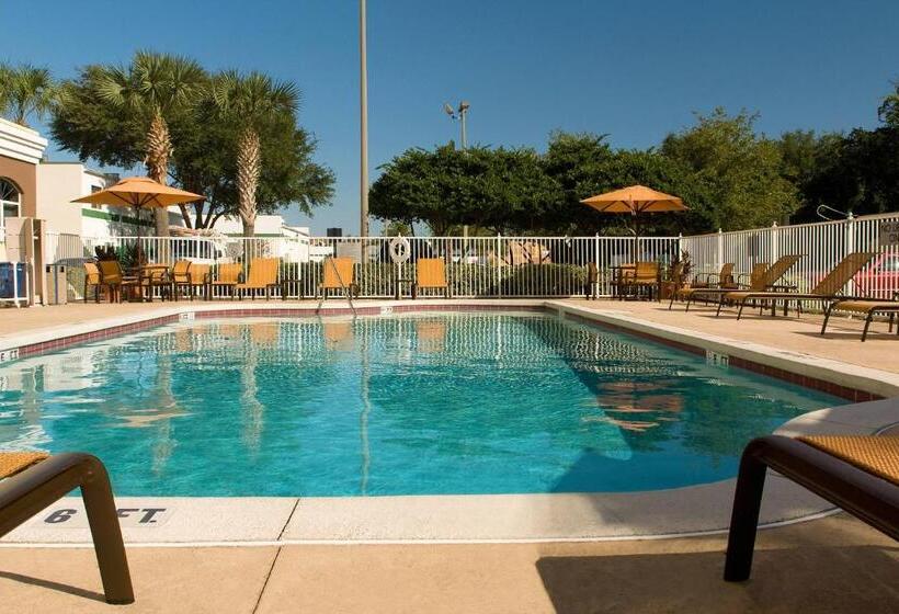 酒店 Fairfield Inn & Suites By Marriott Orlando Lake Buena Vista