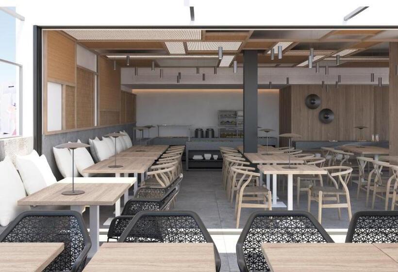 Core Ibiza Town Hotel