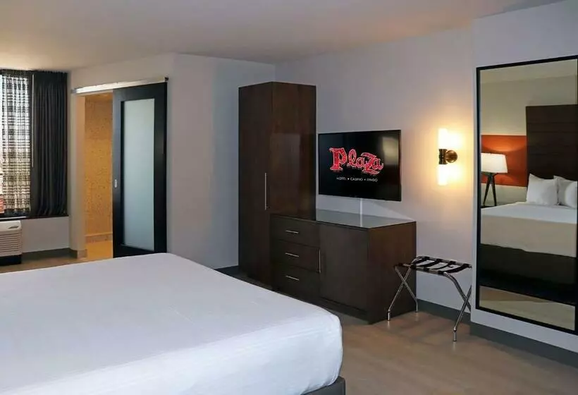Plaza Hotel & Casino