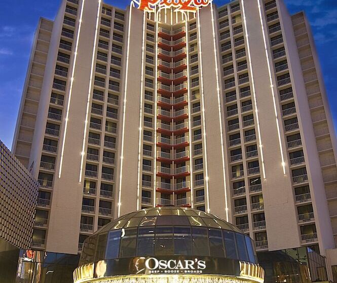 Plaza Hotel & Casino