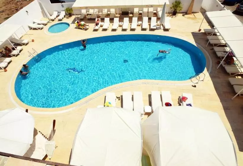 Salinas Beach Hotel Bodrum Boutique Concept