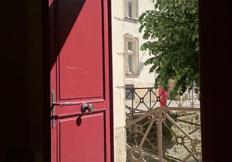 ベッドアンドブレックファースト Nature & Chateaux A Chinon