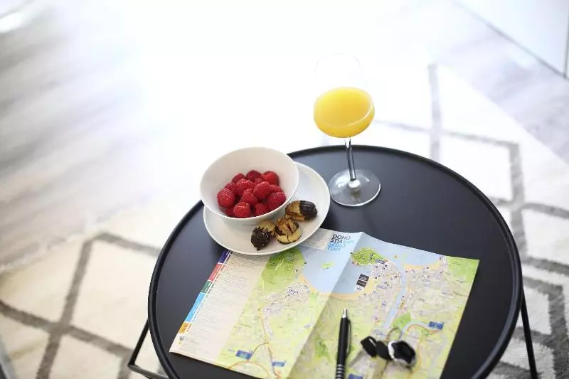 Hotelli Miracruz Suite Apartment