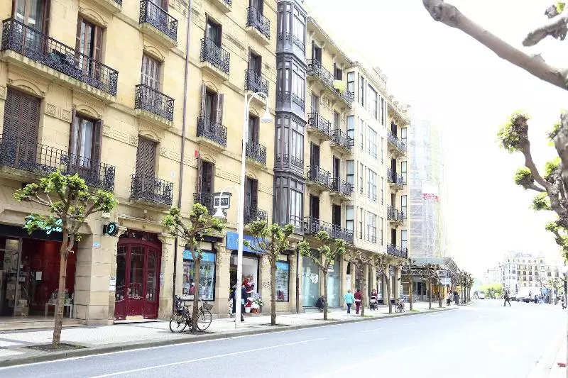 Hotelli Miracruz Suite Apartment