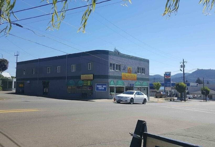 酒店 The Green Tree