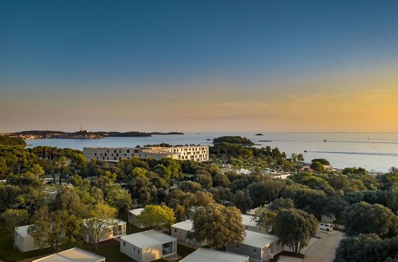 Maistra Camping Amarin Mobile Homes