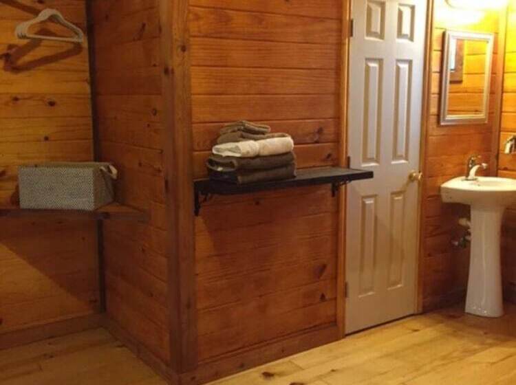 The Leakey Inn By Cmd