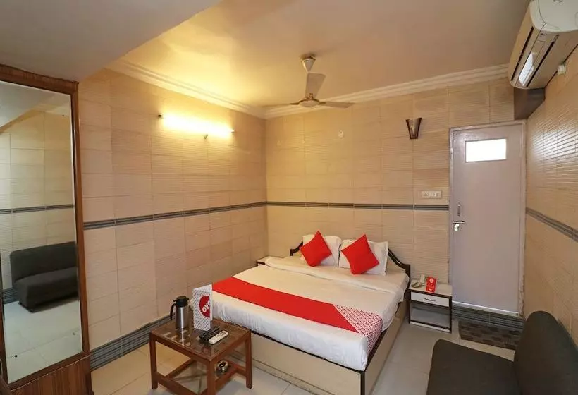 Hotelli Collection O 3672  Ganpati