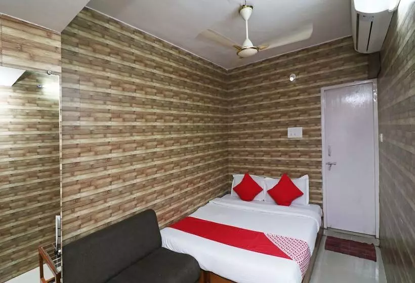 Hotelli Collection O 3672  Ganpati