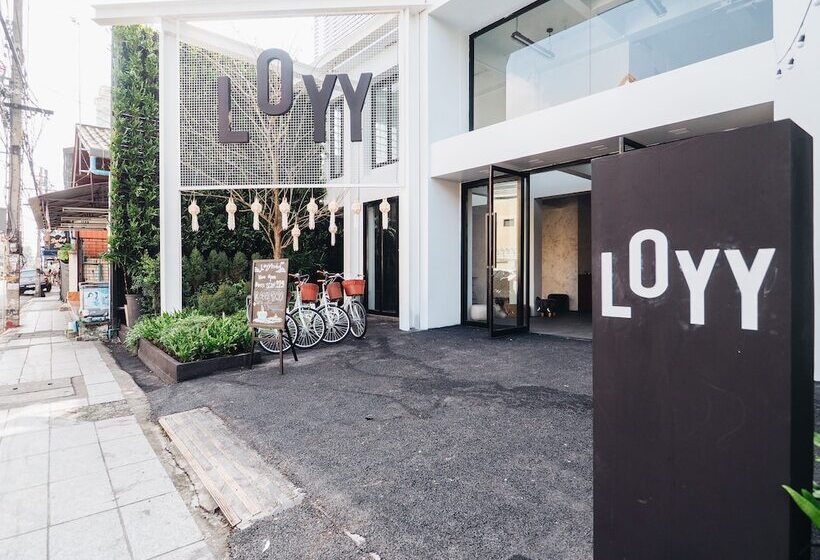 Loyy Hotel   Hostel
