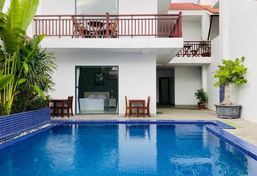 پانسیون Vivian Hotel Mui Ne