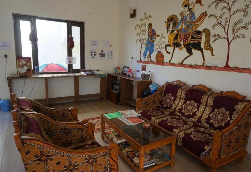 هتل Ramayana Khajuraho