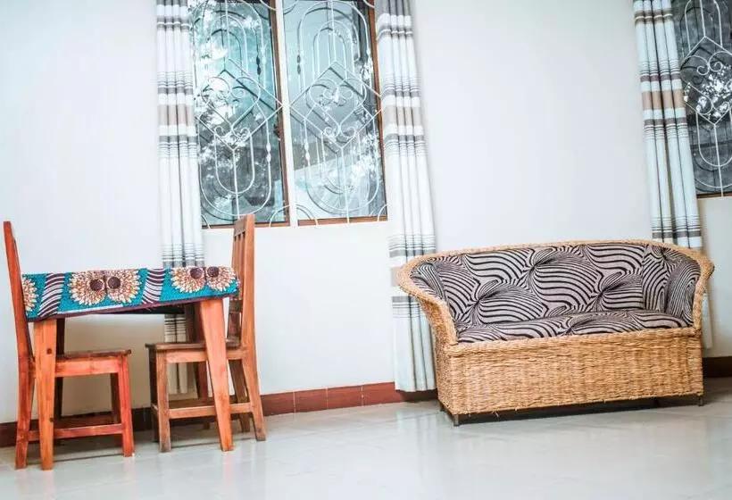 Aamiaismajoitus (B&B) Charming Bungalows