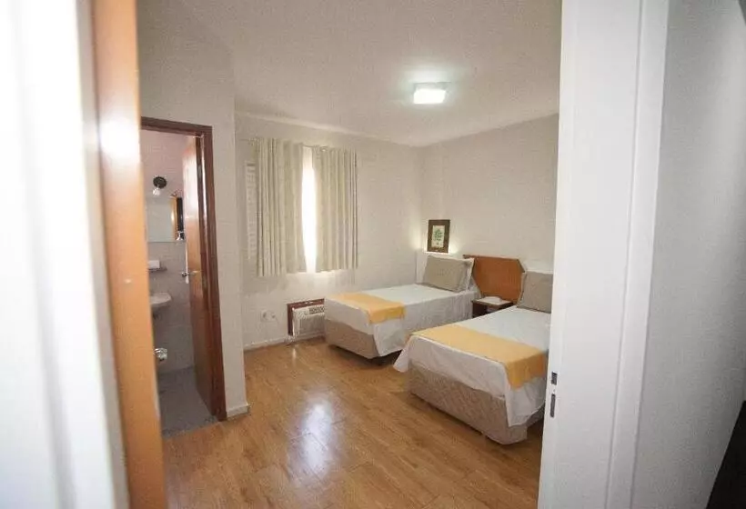 Hotelli Laparos