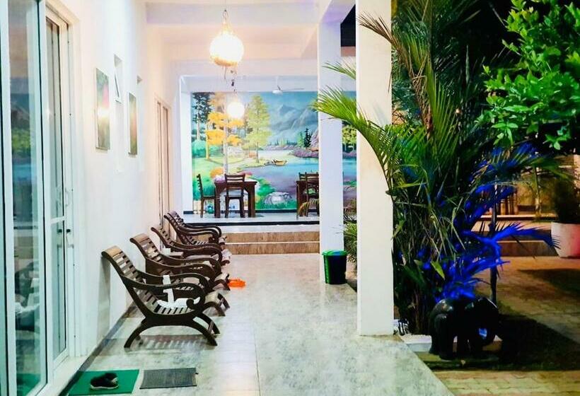 فندق Lotus Villa