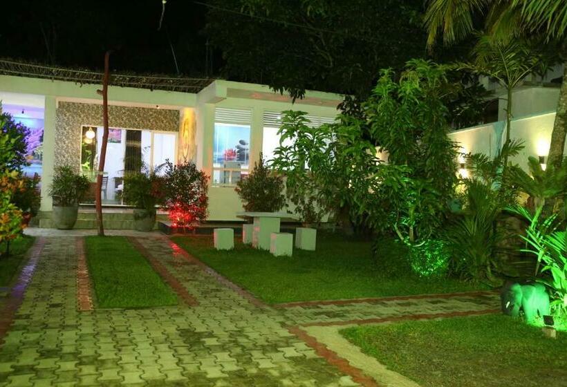 فندق Lotus Villa