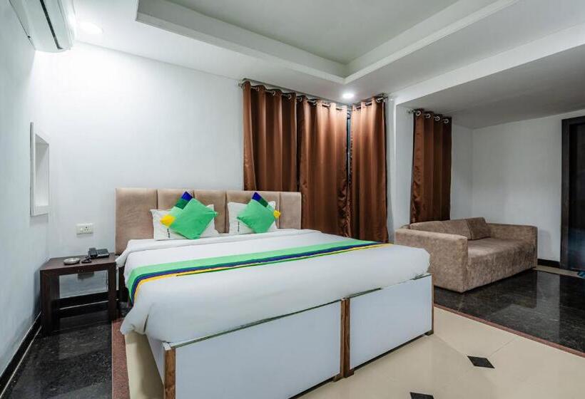 Hotell Treebo Silver Apartment