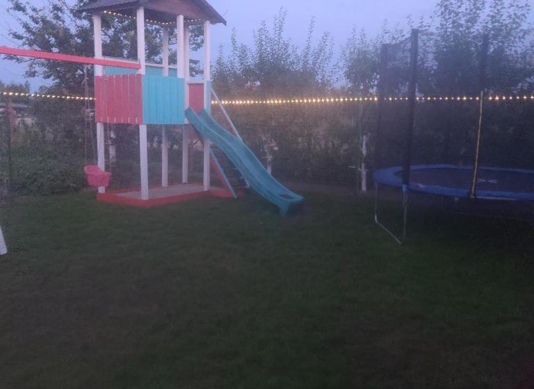 פנסיון Casa Elena