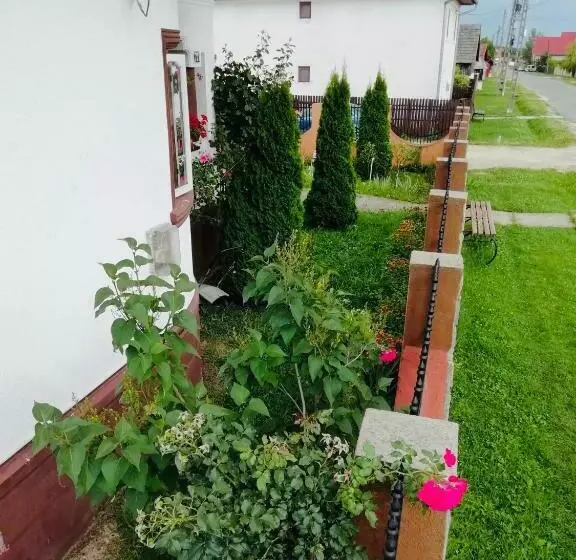 ペンション Casa Emilia