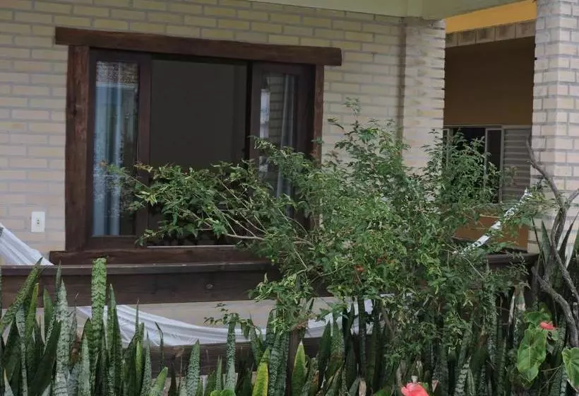 Majatalo Moradas Embauva