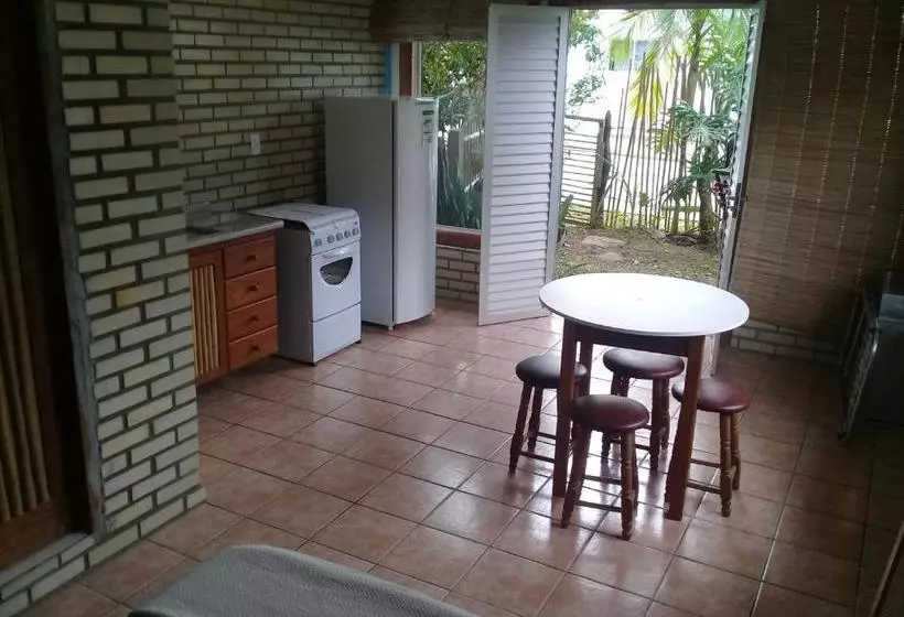 Majatalo Moradas Embauva