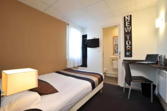 Отель Balladins Express Of Brest