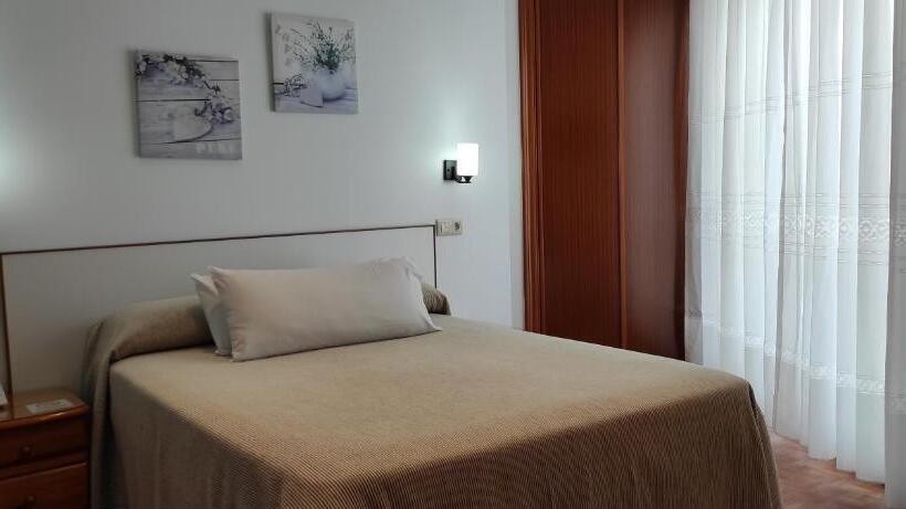 בית מלון כפרי Grove