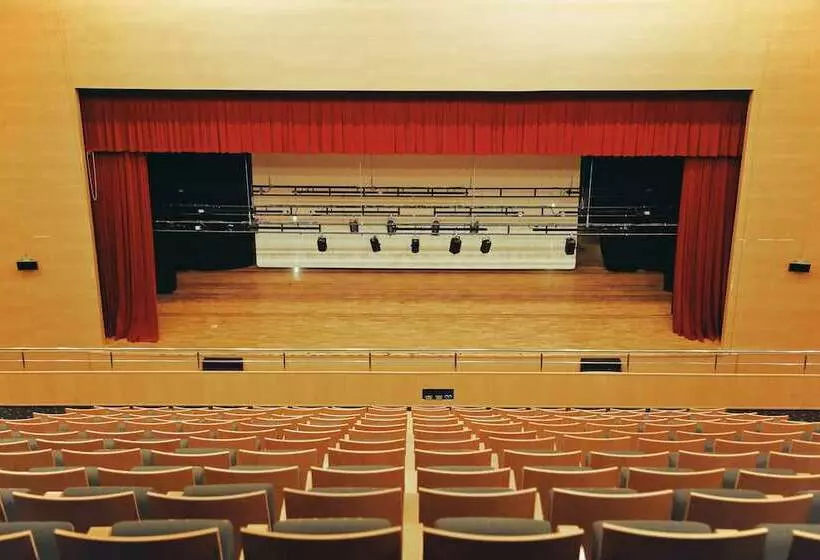 هتل Ohtels Islantilla