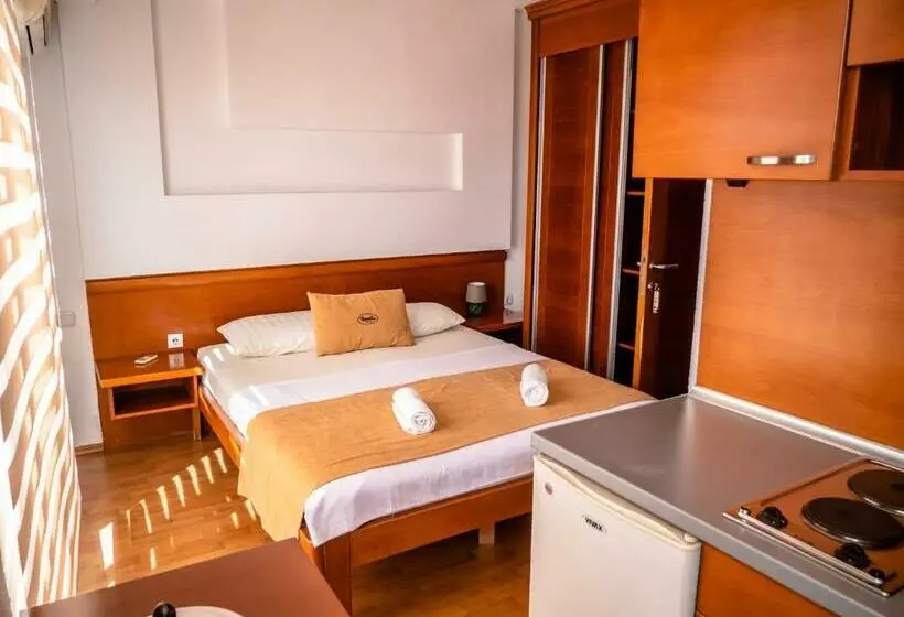 تختخواب و صبحانه Apartments Bonita