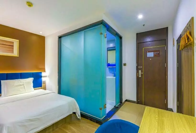 Hotelli 7 Days Premium Beijing Tiananmen Branch