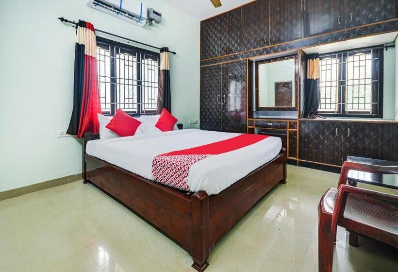 Hotel O Aruthraa Residency