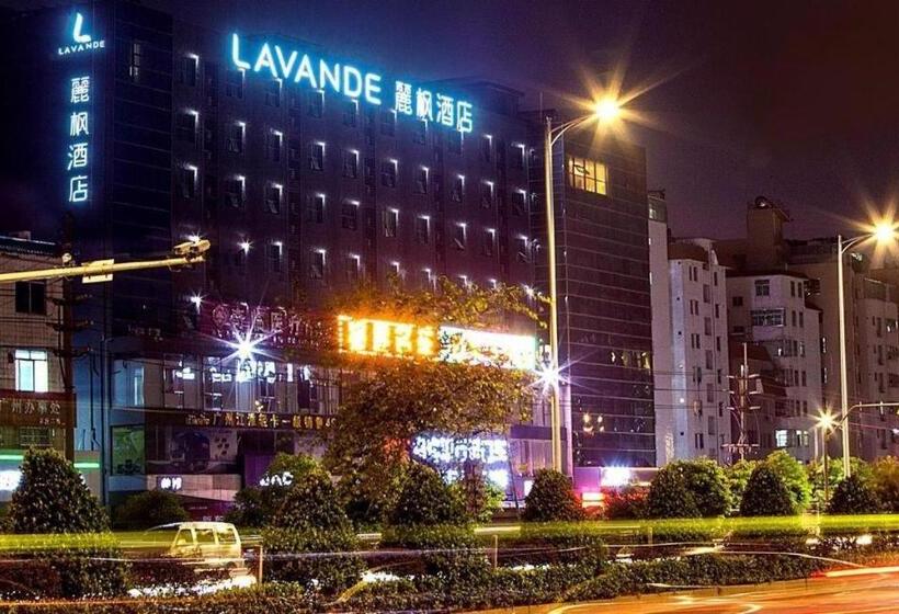 Lavande Hotels Guangzhou Baiyun Avenue North Metro Station
