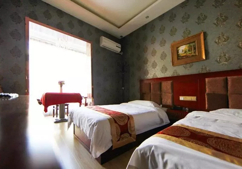 Hotel Shell Dingxi Train Station