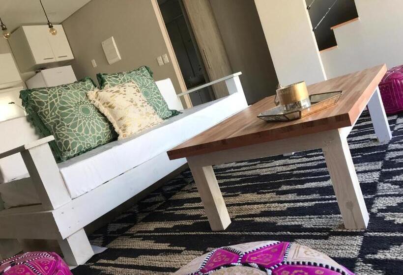 Las Esteñas , Casas Del Mar