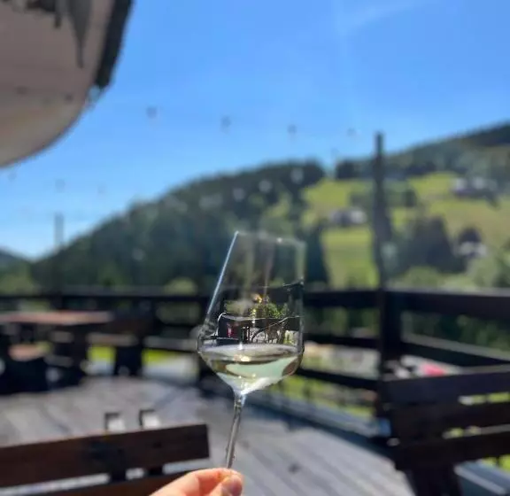 Majatalo útulna Craft   Penzion Veronika