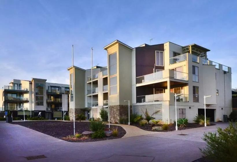 Phillip Island Towers