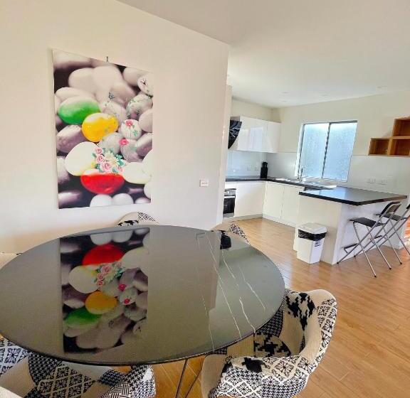 Phillip Island Towers