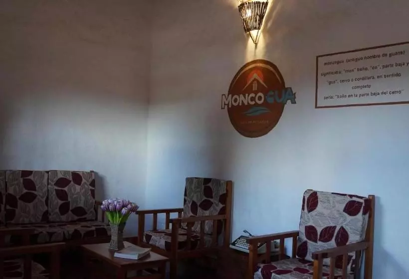 ユースホステル Moncogua Casa De Hospedaje