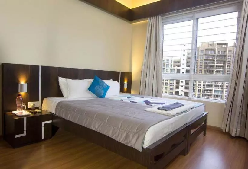 تختخواب و صبحانه Amanora Park Town